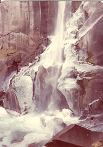 Yosemite-iced waterfall 001